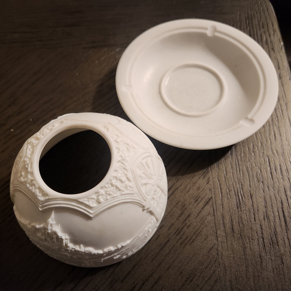 Bernardaud Limoges Mont St. Michel Lithopane Porcelain Candle Holder - Picture 10 of 16